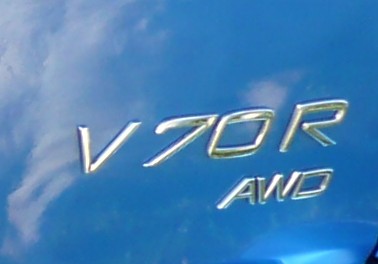 V 70 I R AWD Logo